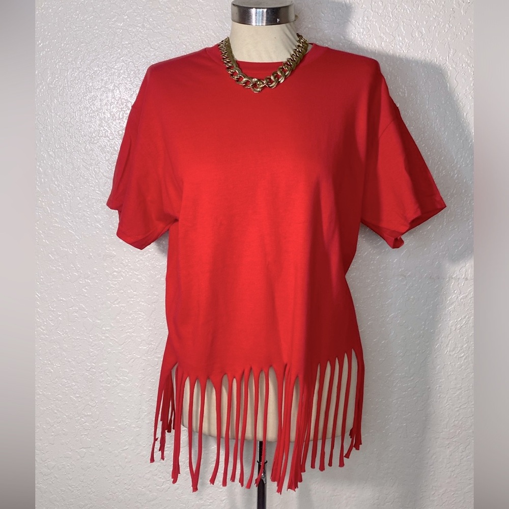 Gildan Red Fringe Women's Top